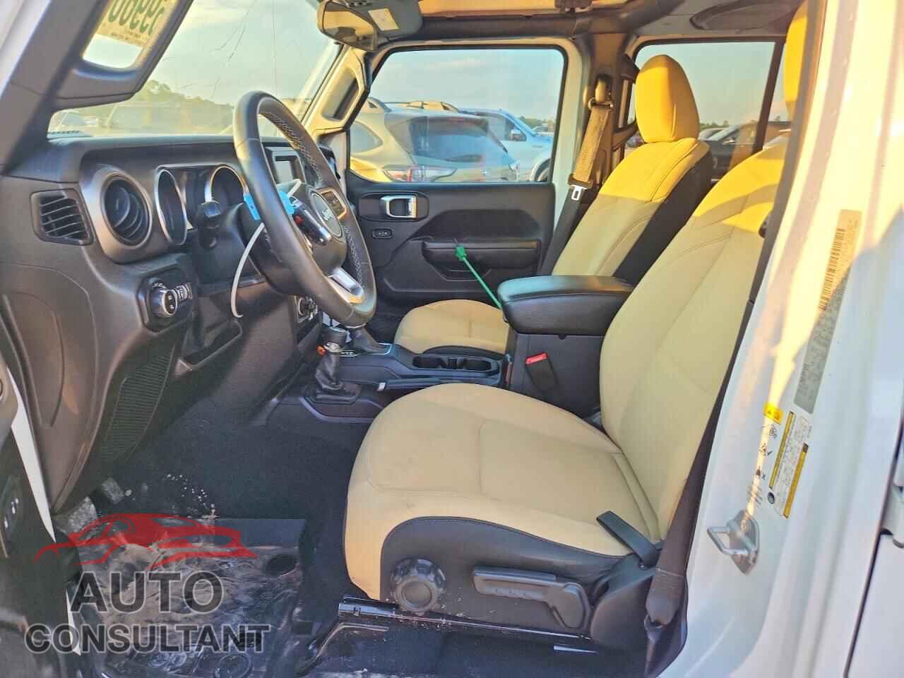 JEEP GLADIATOR 2020 - 1C6HJTAG3LL115649