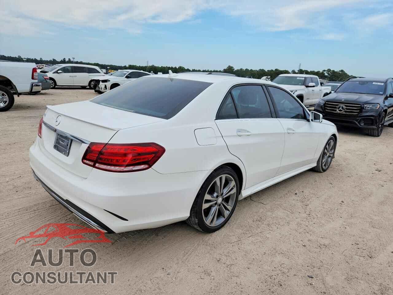 MERCEDES-BENZ E-CLASS 2015 - WDDHF5KB1FB133995