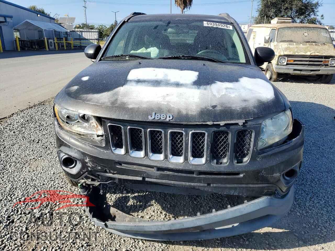 JEEP COMPASS 2013 - 1C4NJCEB7DD213542