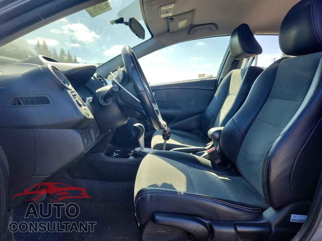 HONDA INSIGHT 2012 - JHMZE2H7XCS001735