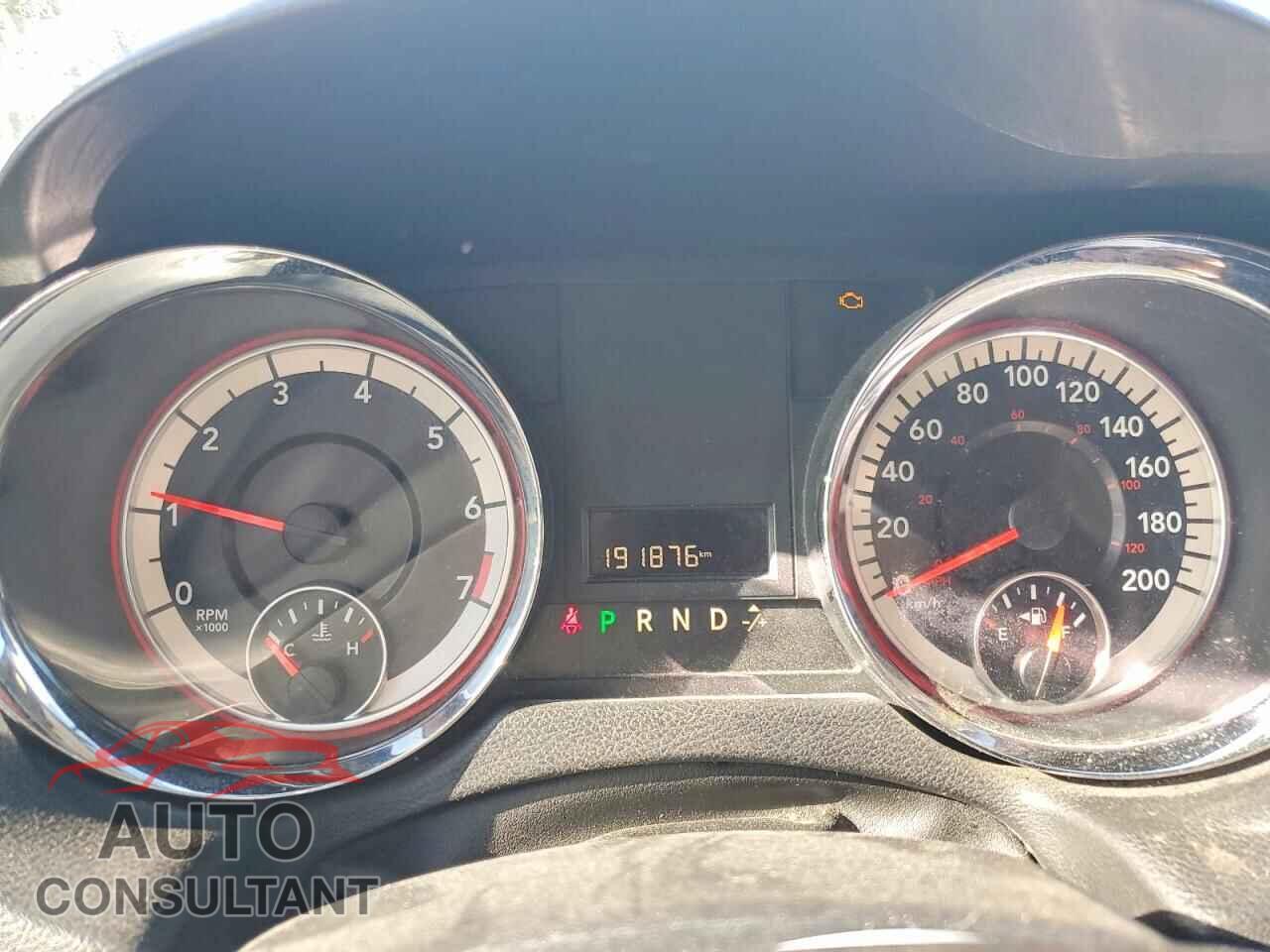 DODGE CARAVAN 2016 - 2C4RDGBG0GR326007