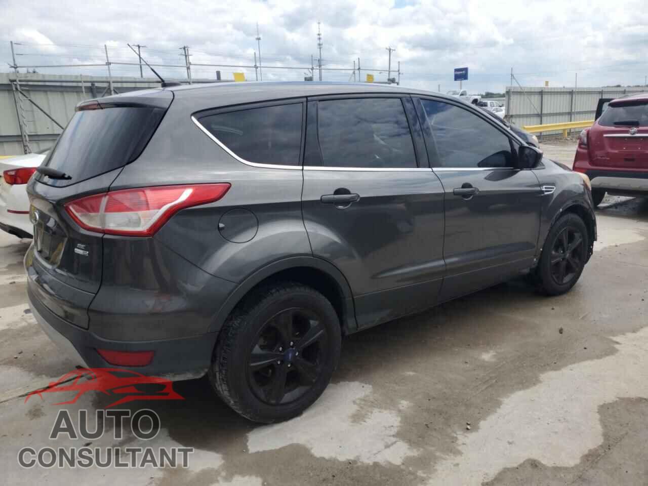 FORD ESCAPE 2015 - 1FMCU9G97FUB50730