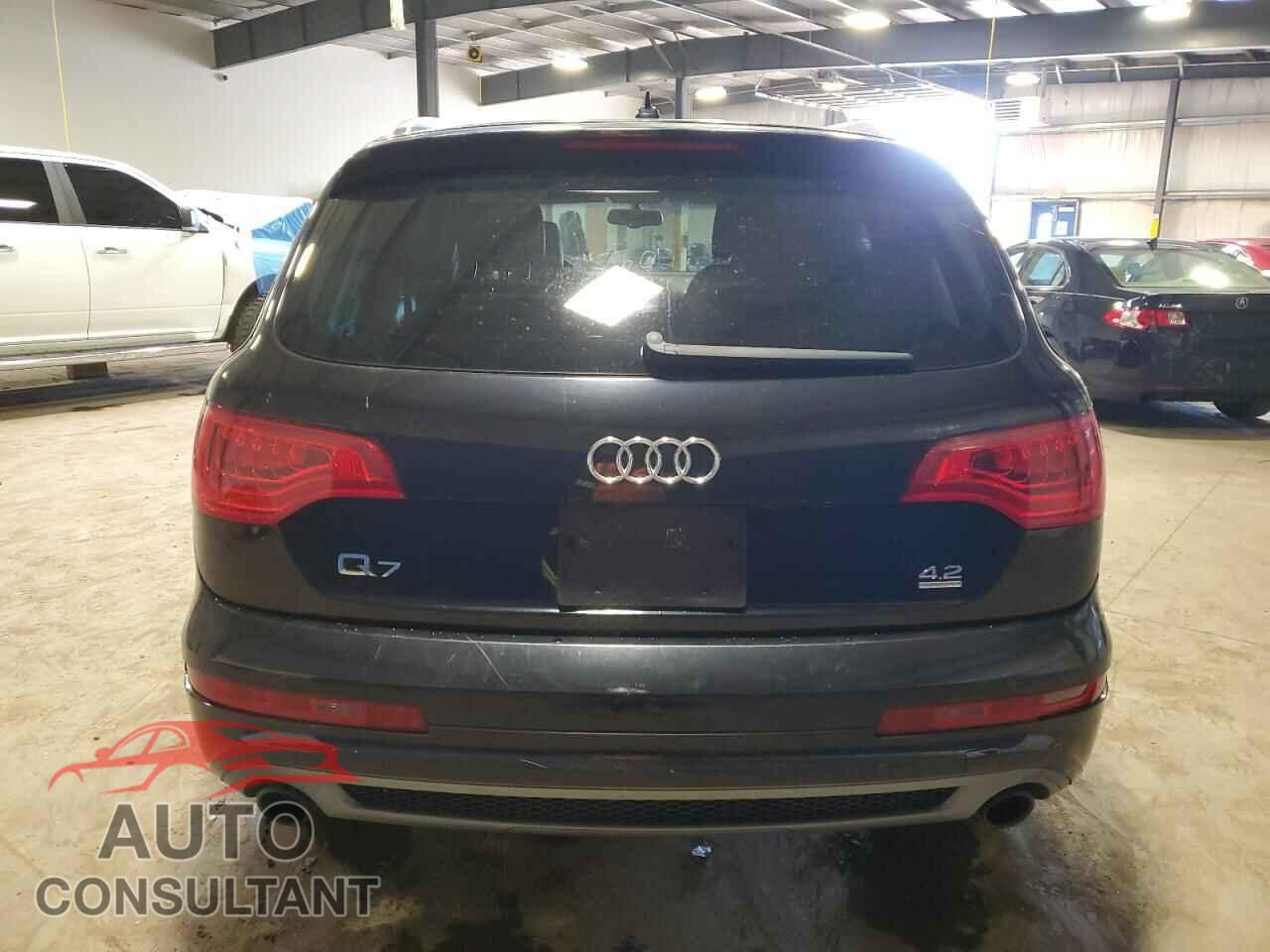 AUDI Q7 2010 - WA1DVBFE5AD005586