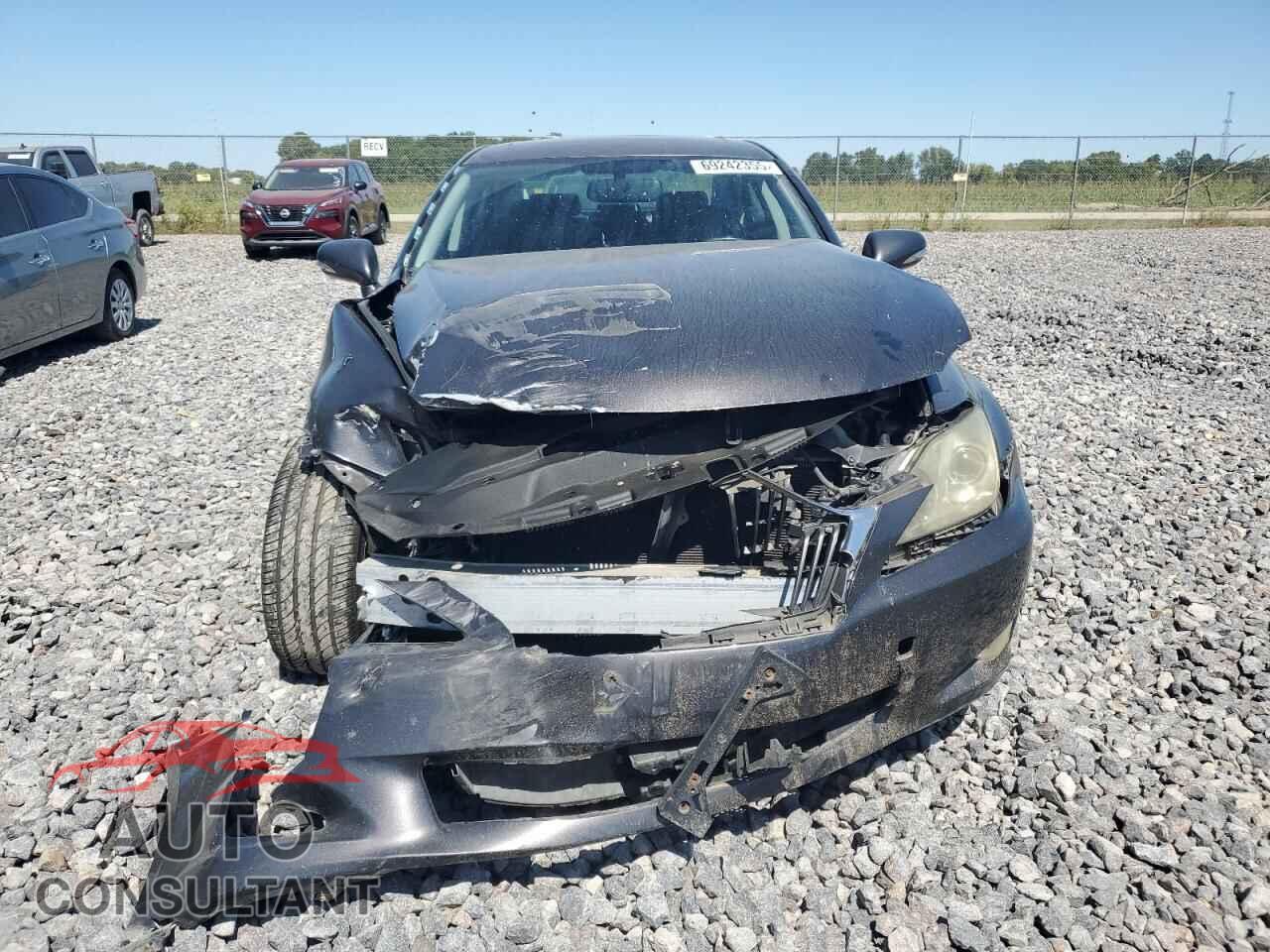 LEXUS IS 2010 - JTHCF5C29A5038075
