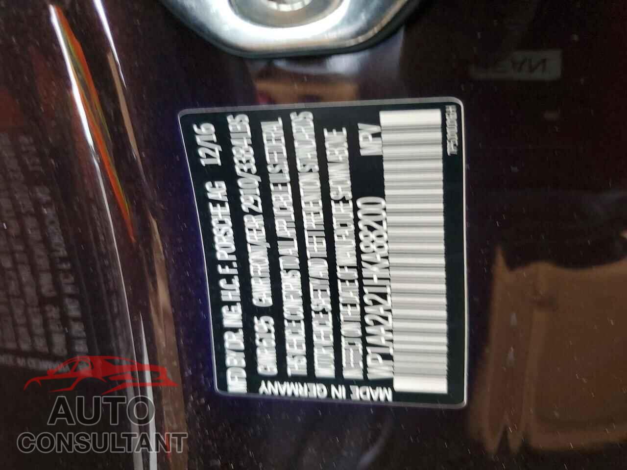 PORSCHE CAYENNE 2017 - WP1AA2A21HKA88200