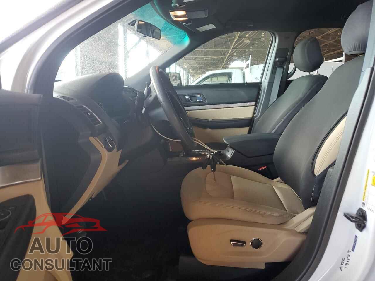 FORD EXPLORER 2017 - 1FM5K8B86HGE42748