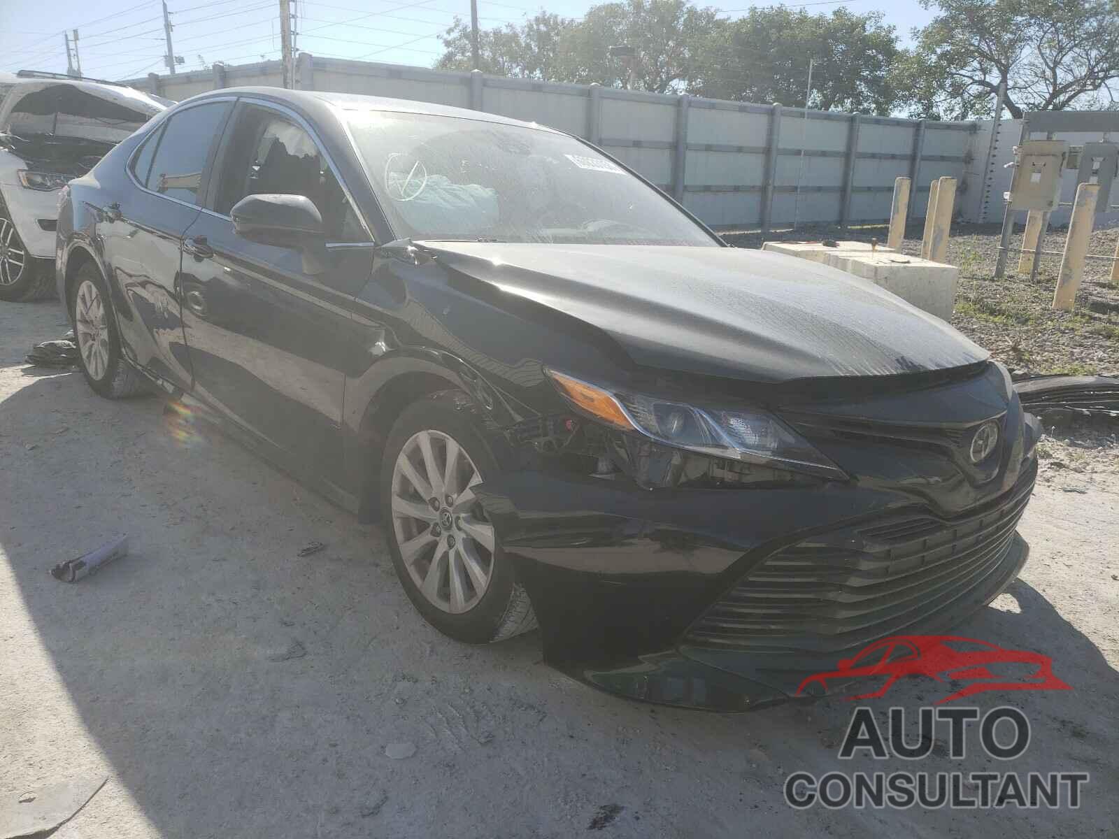 TOYOTA CAMRY 2019 - 4T1B11HK4KU712729