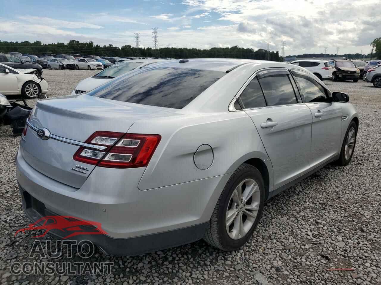 FORD TAURUS 2016 - 1FAHP2E83GG126319