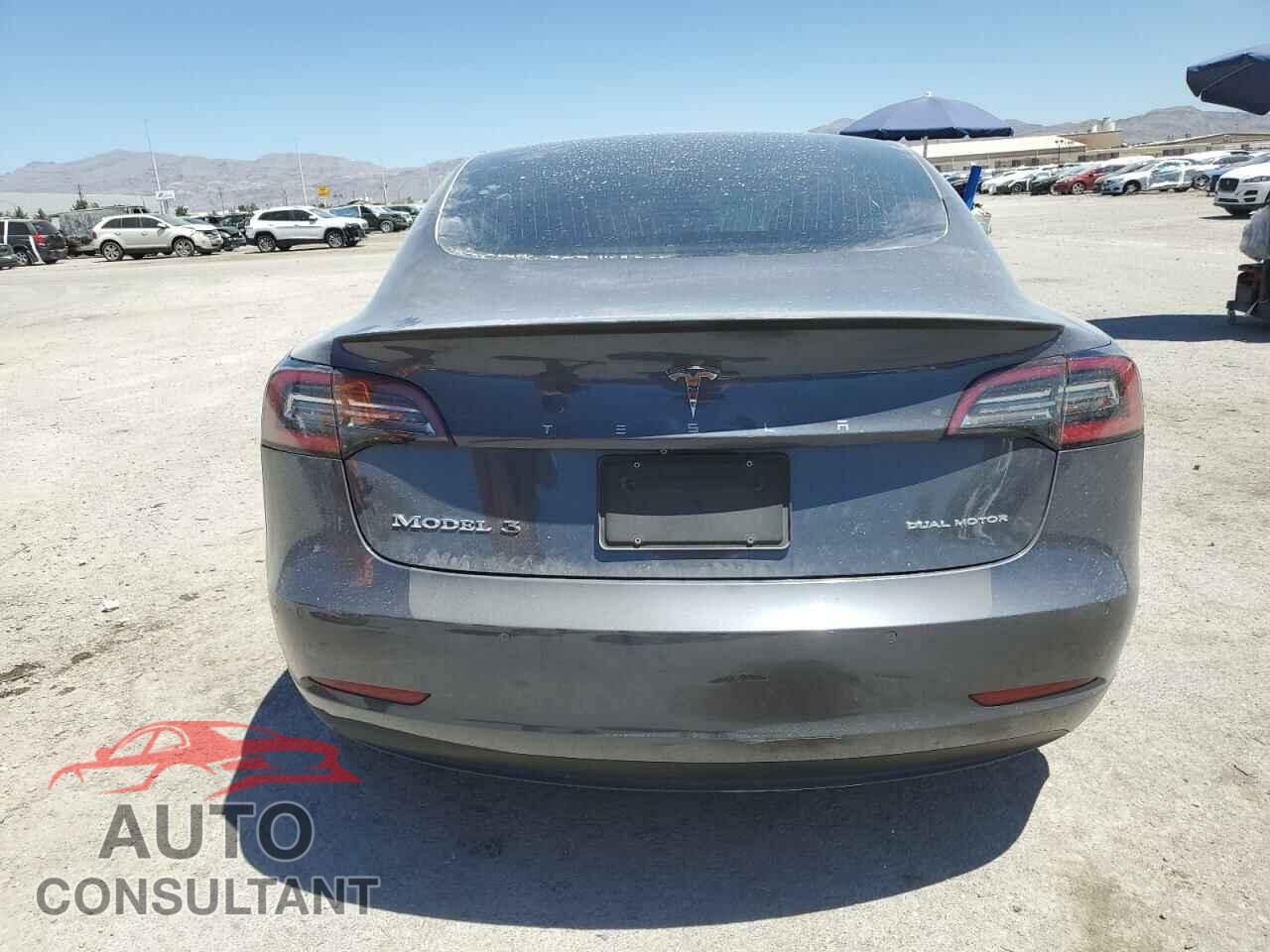 TESLA MODEL 3 2020 - 5YJ3E1EB7LF647578