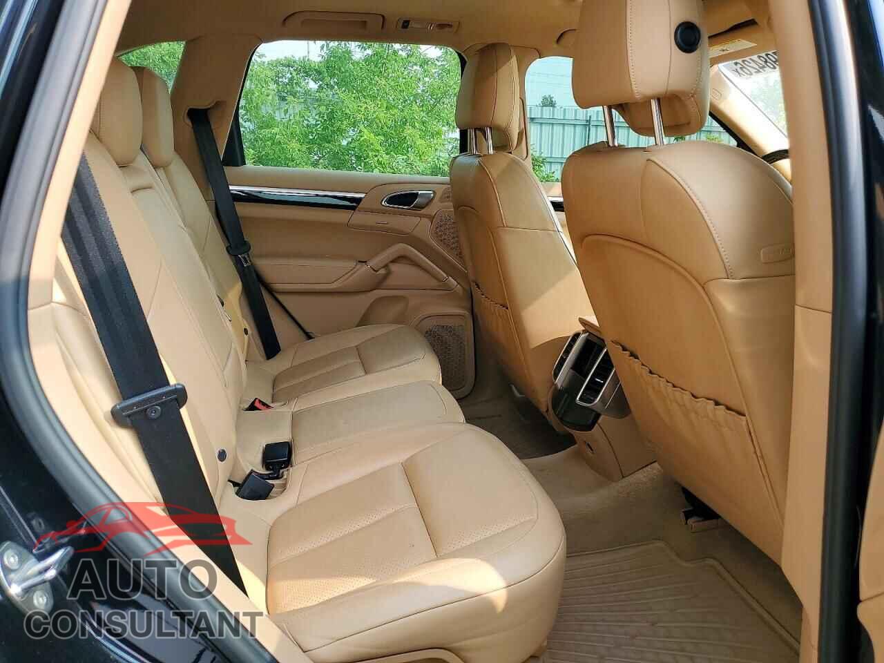 PORSCHE CAYENNE 2013 - WP1AA2A22DLA03577