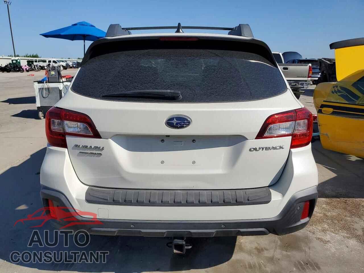 SUBARU OUTBACK 2018 - 4S4BSANC6J3339191