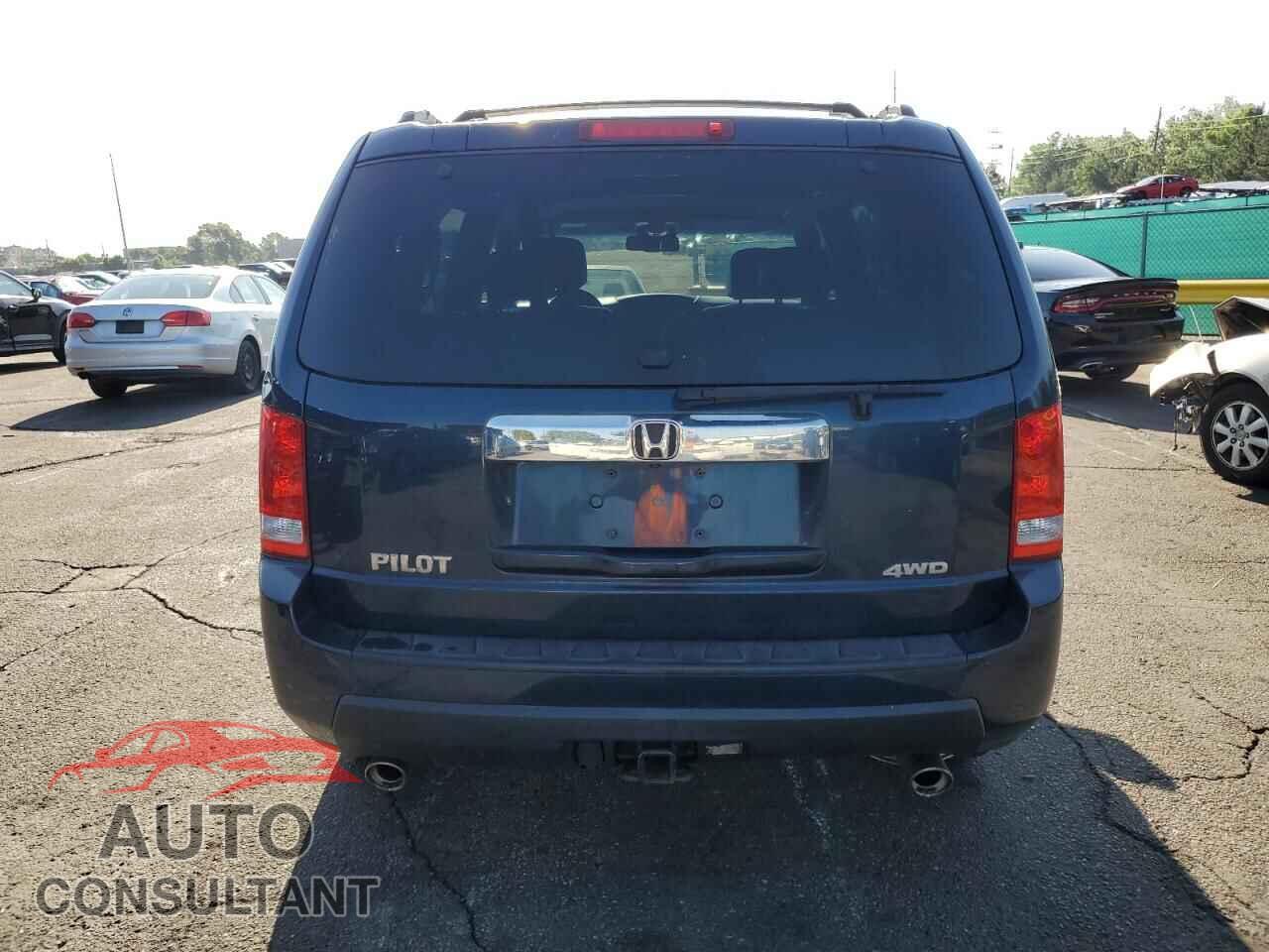 HONDA PILOT 2011 - 5FNYF4H59BB019787