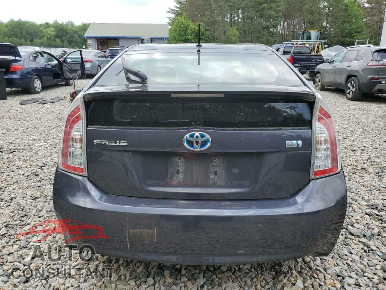 TOYOTA PRIUS 2013 - JTDKN3DU2D1663997