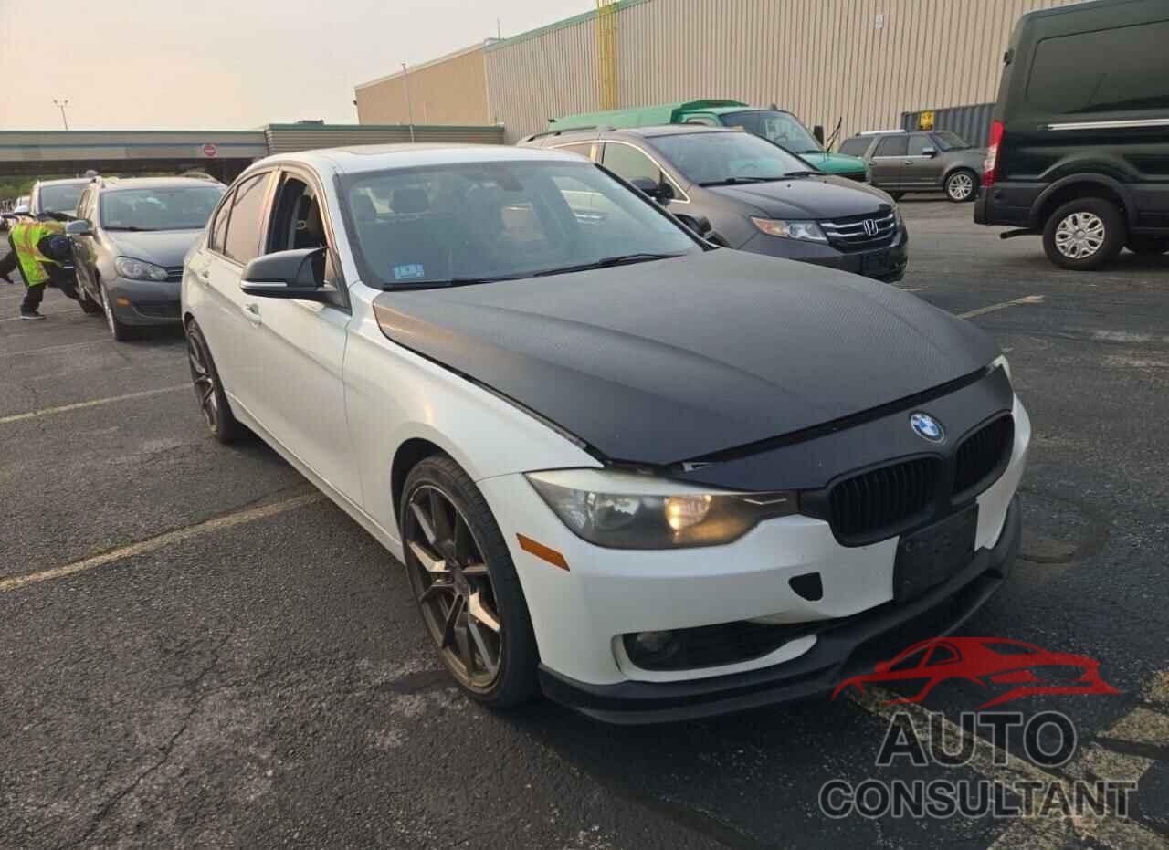 BMW 3 SERIES 2014 - WBA3B5G57ENS10589