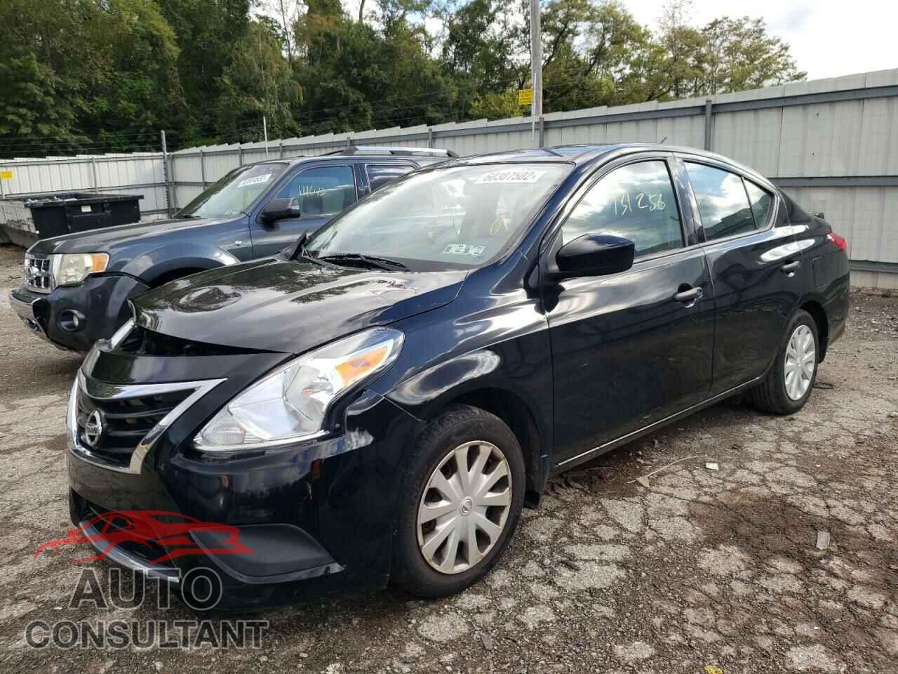 NISSAN VERSA 2017 - 3N1CN7AP3HL855134