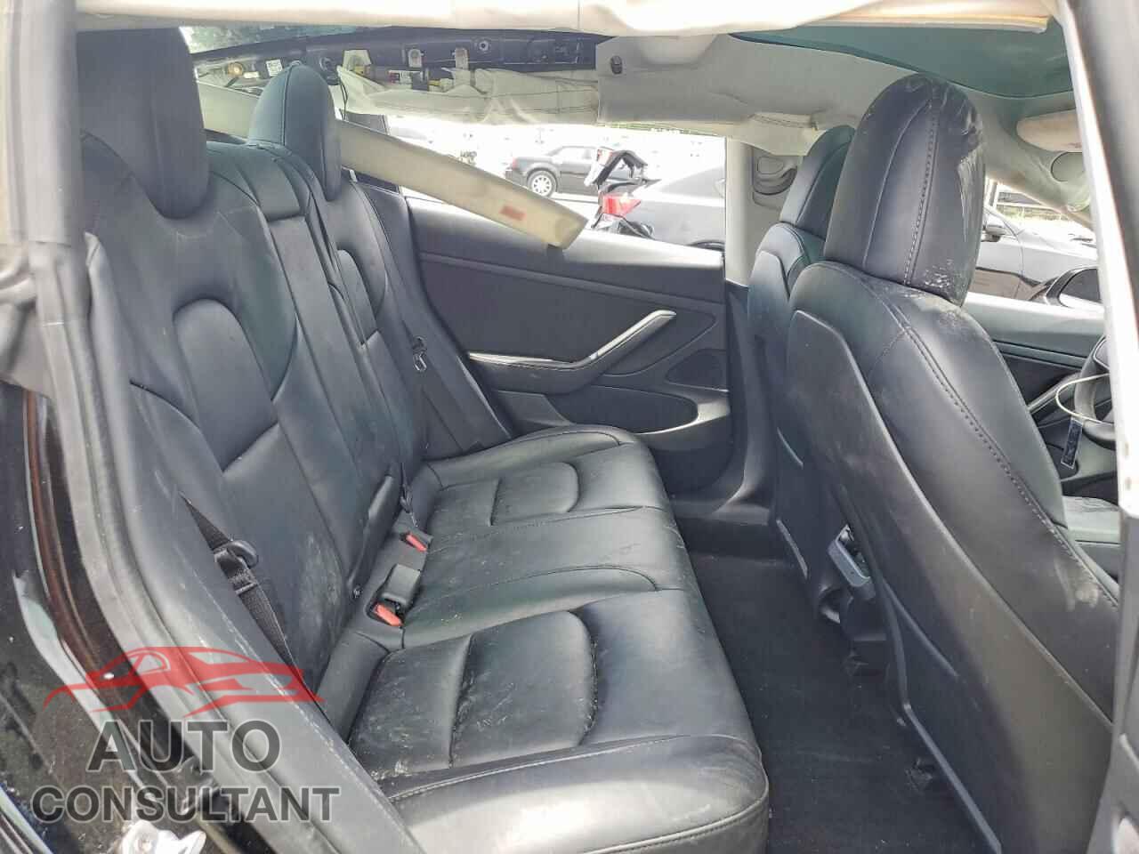TESLA MODEL 3 2020 - 5YJ3E1EA3LF657550