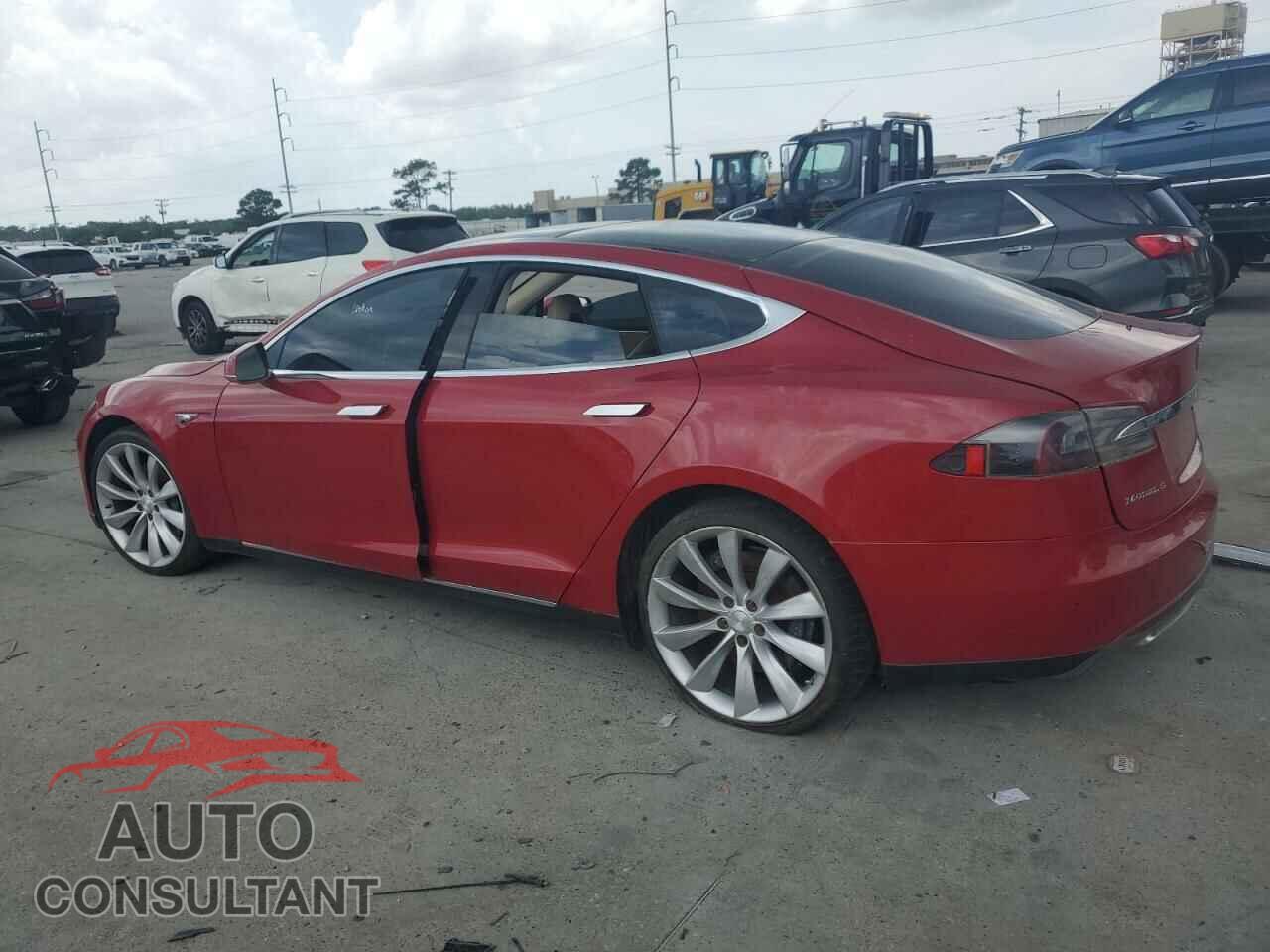 TESLA MODEL S 2013 - 5YJSA1AG7DFP12228