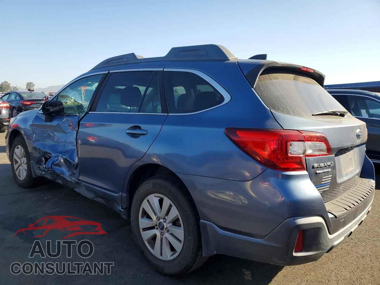 SUBARU OUTBACK 2018 - 4S4BSAHC4J3303561