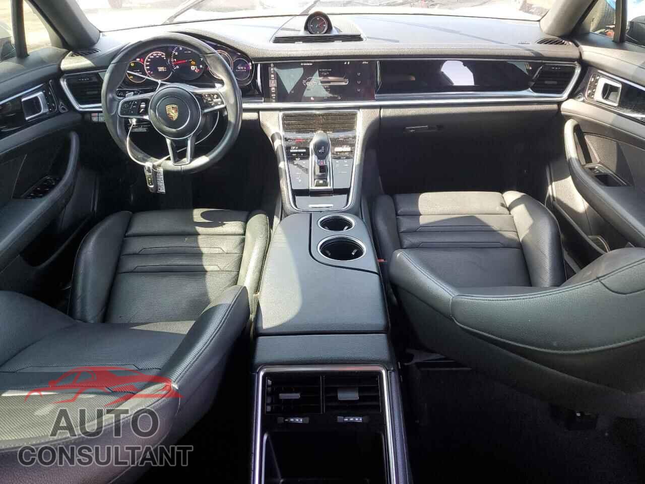 PORSCHE PANAMERA 2017 - WP0AA2A71HL103883