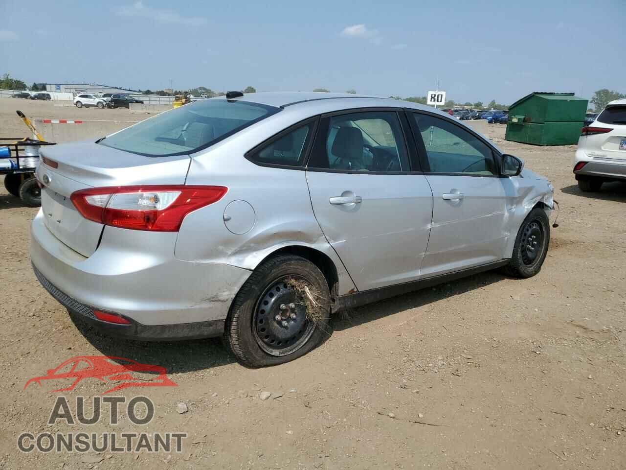 FORD FOCUS 2012 - 1FAHP3F27CL374574