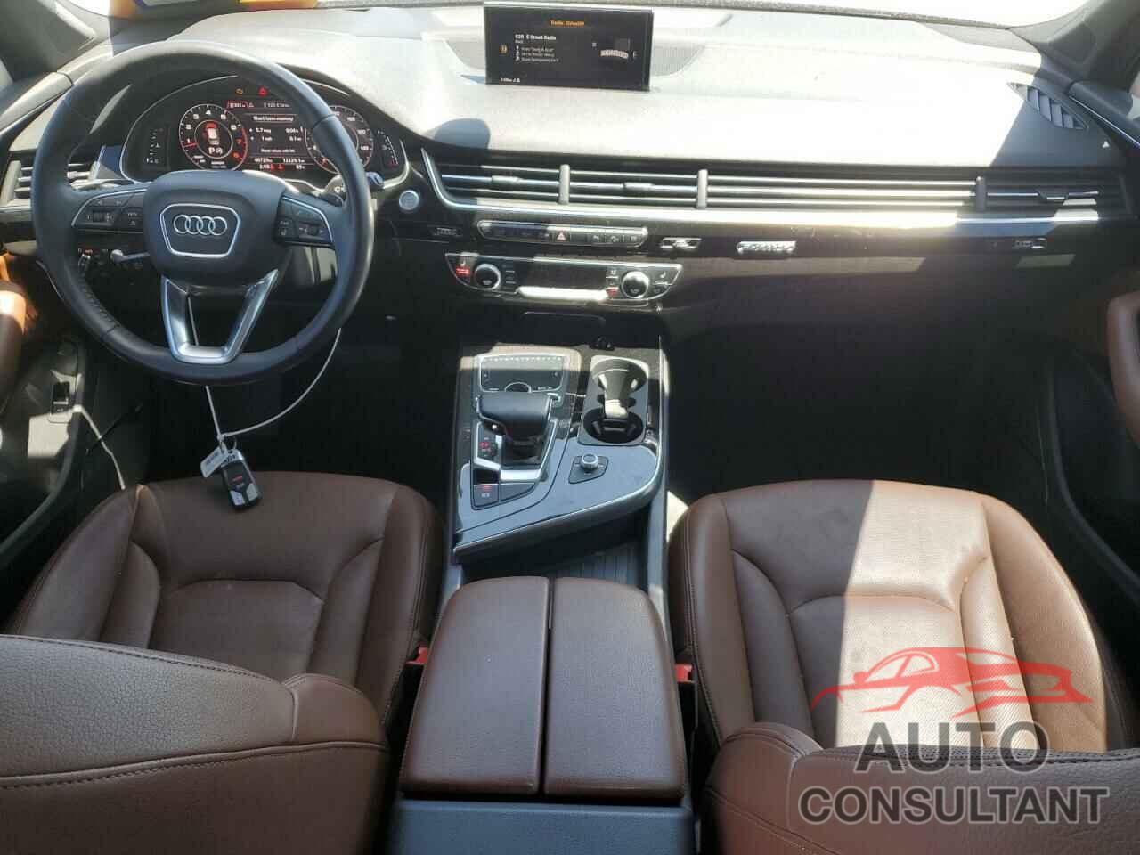 AUDI Q7 2018 - WA1VAAF77JD051304