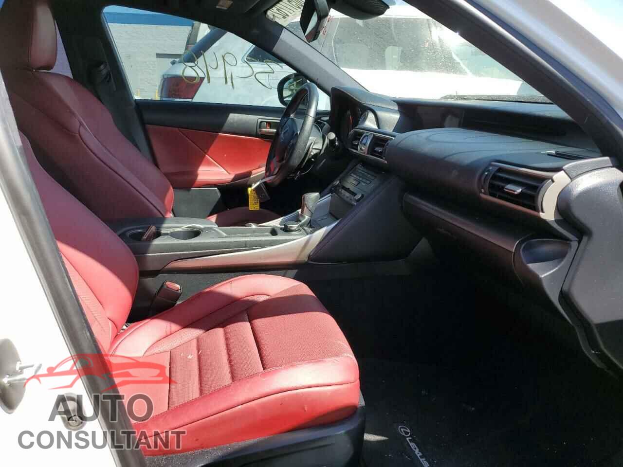 LEXUS IS 2017 - JTHBA1D23H5042781