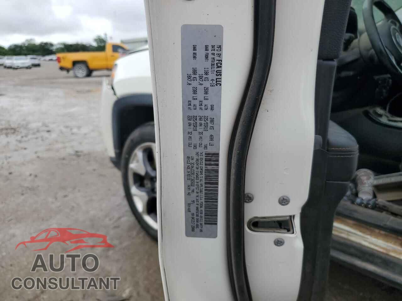 JEEP COMPASS 2018 - 3C4NJDCB2JT365632