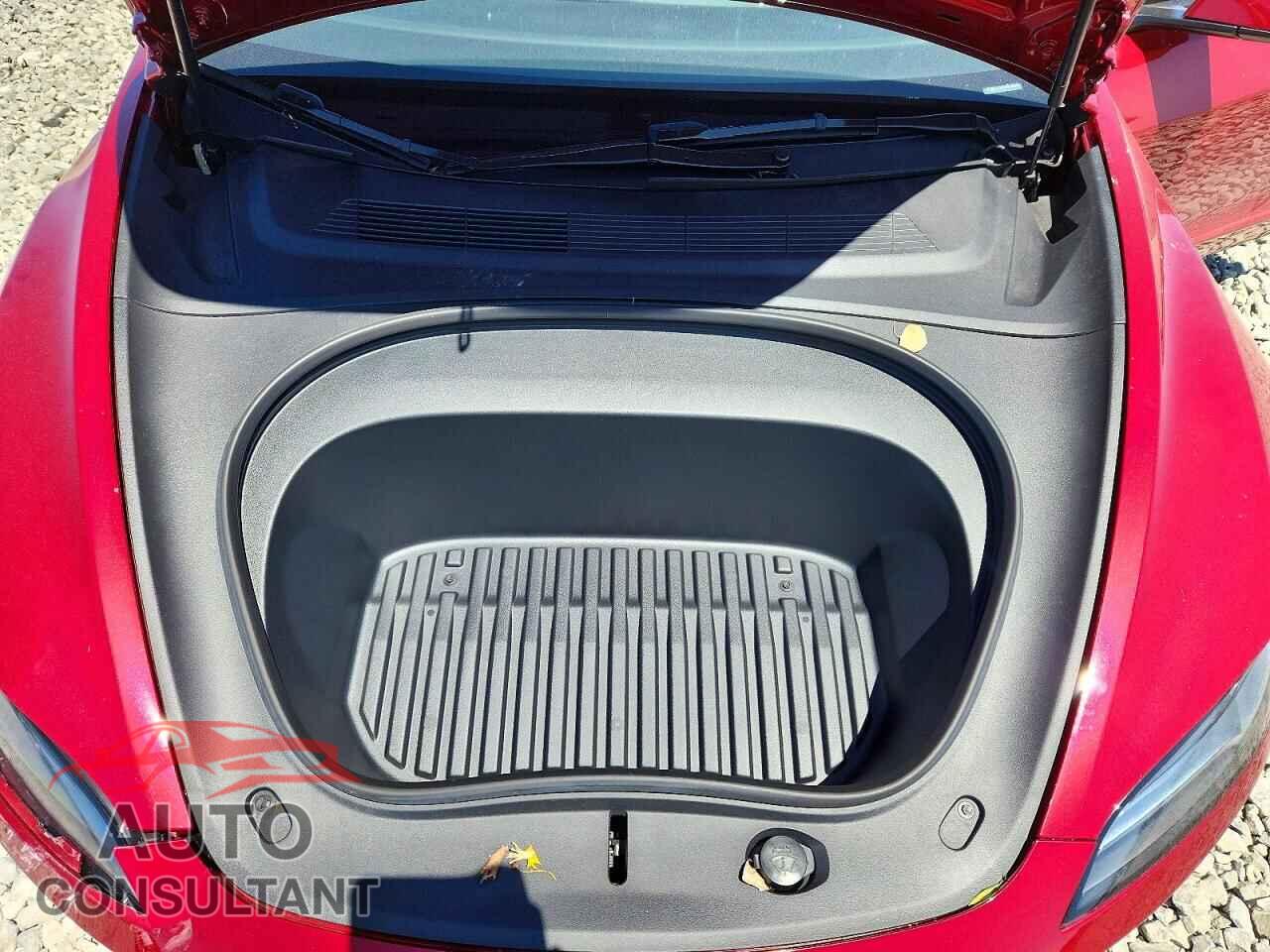 TESLA MODEL 3 2024 - 5YJ3E1EB5RF848985