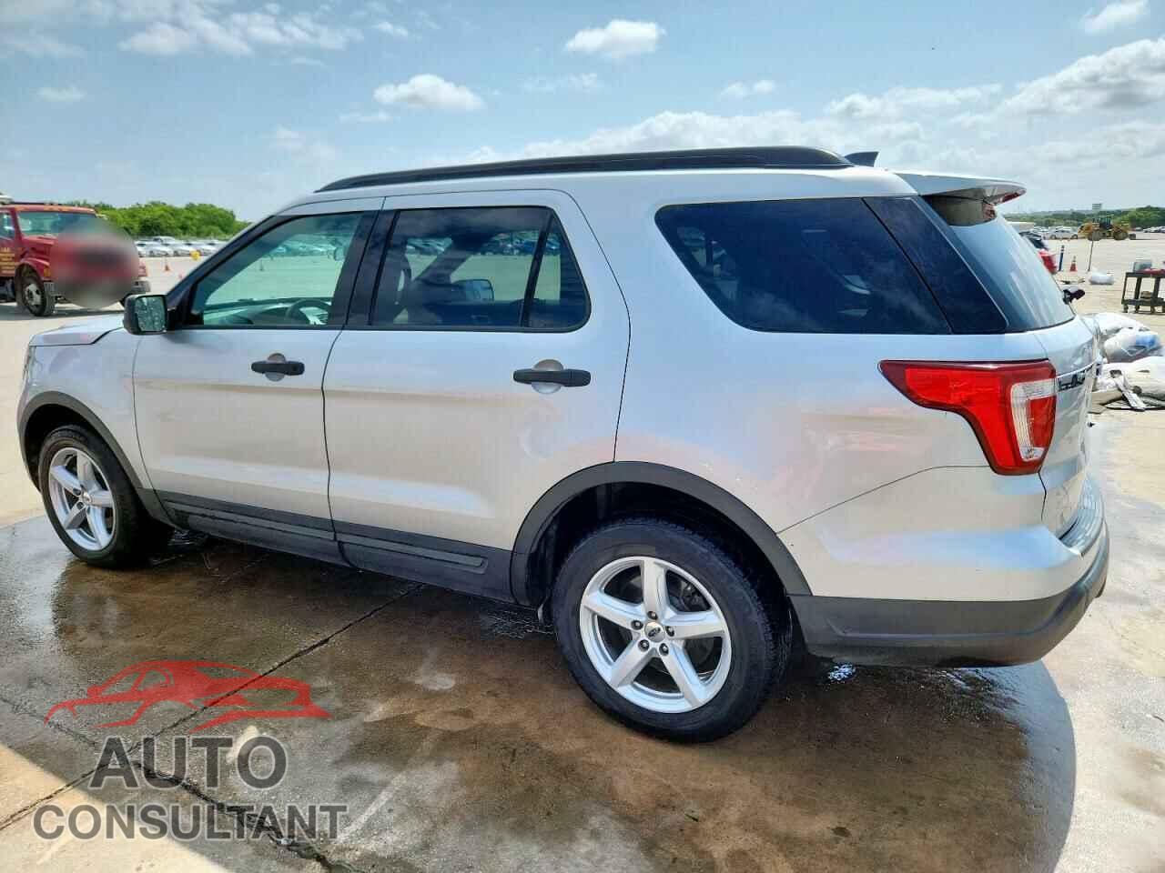 FORD EXPLORER 2018 - 1FM5K7B83JGA66624