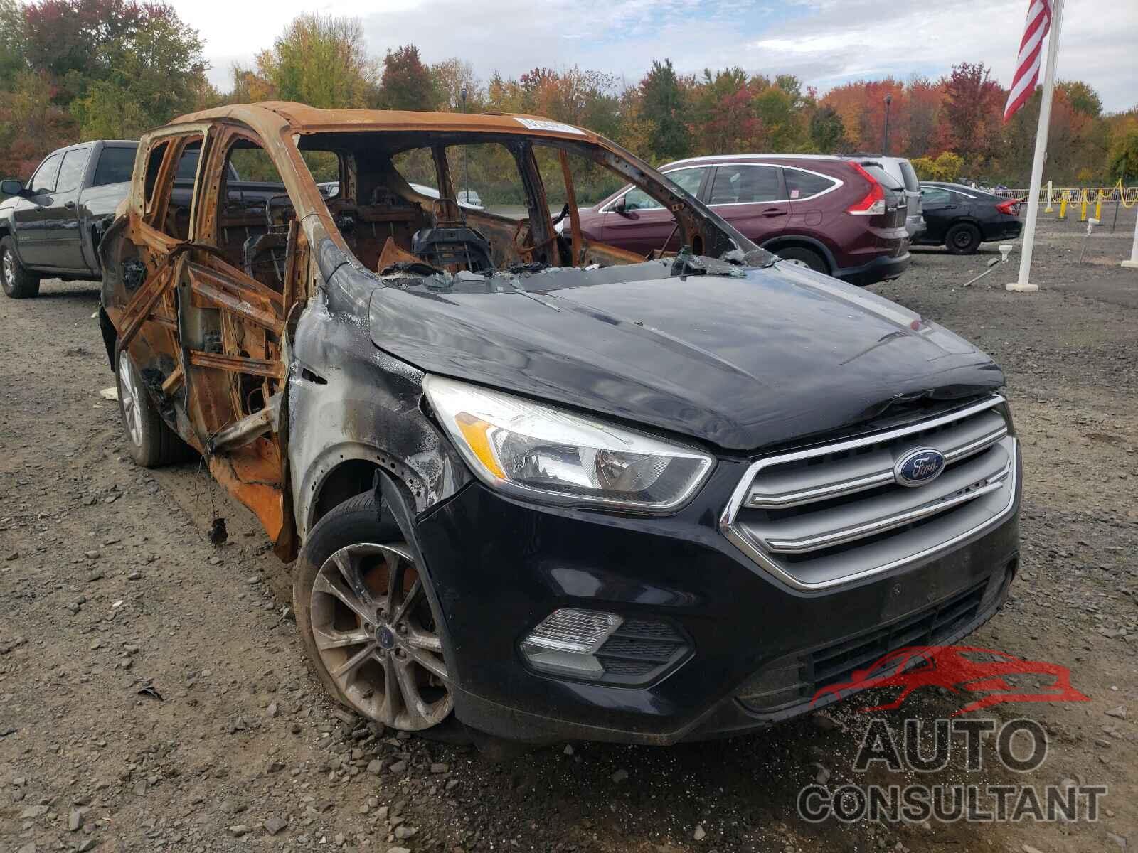 FORD ESCAPE 2017 - 1FMCU9G94HUC81603