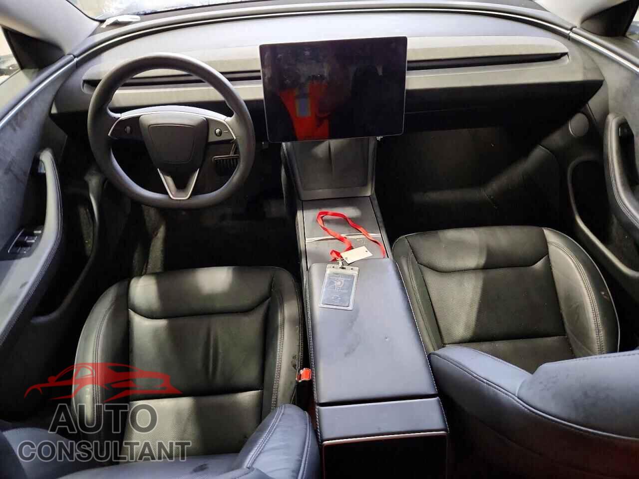 TESLA MODEL 3 2024 - 5YJ3E1EB3RF750070