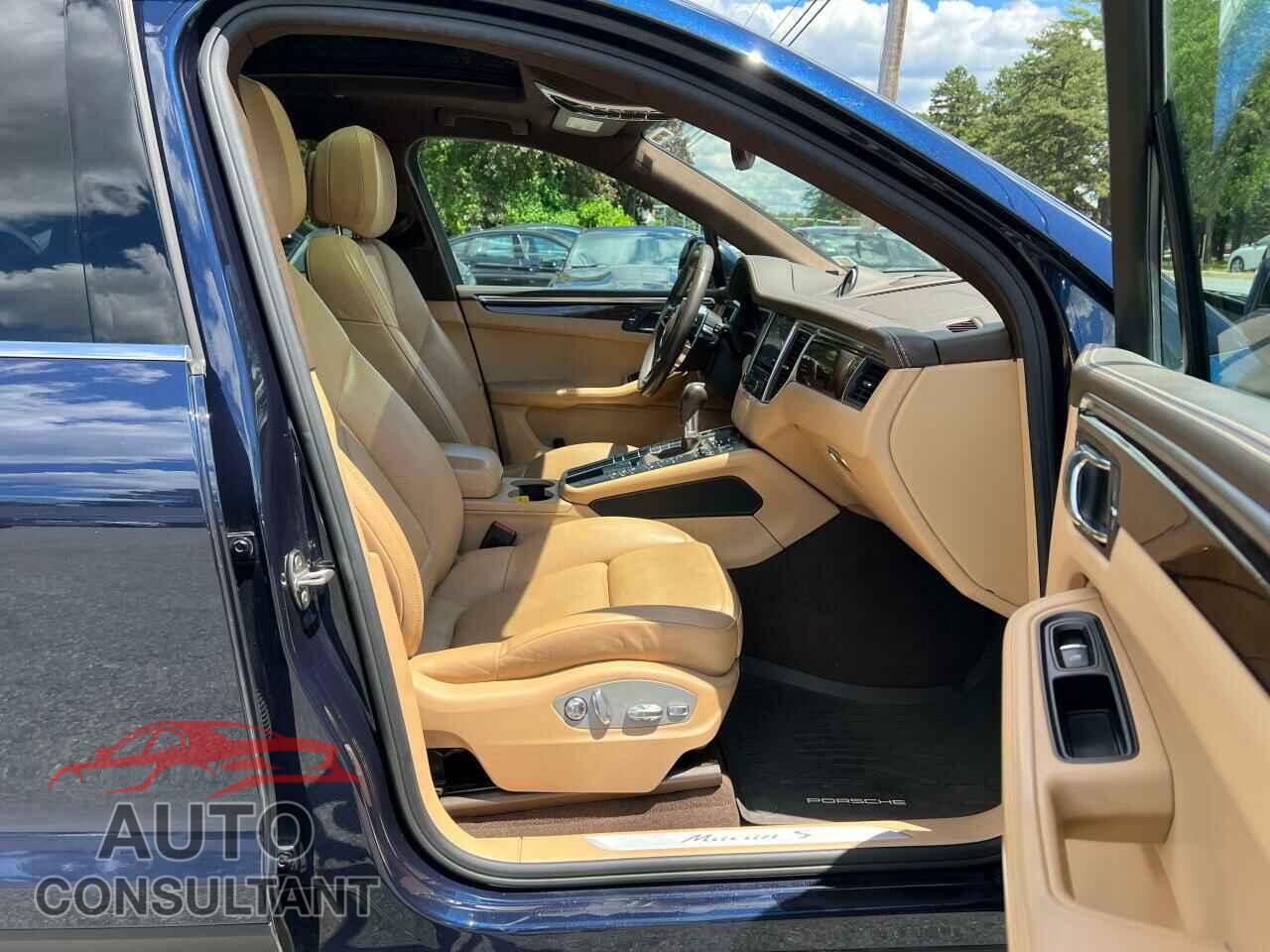 PORSCHE MACAN 2018 - WP1AB2A59JLB35156