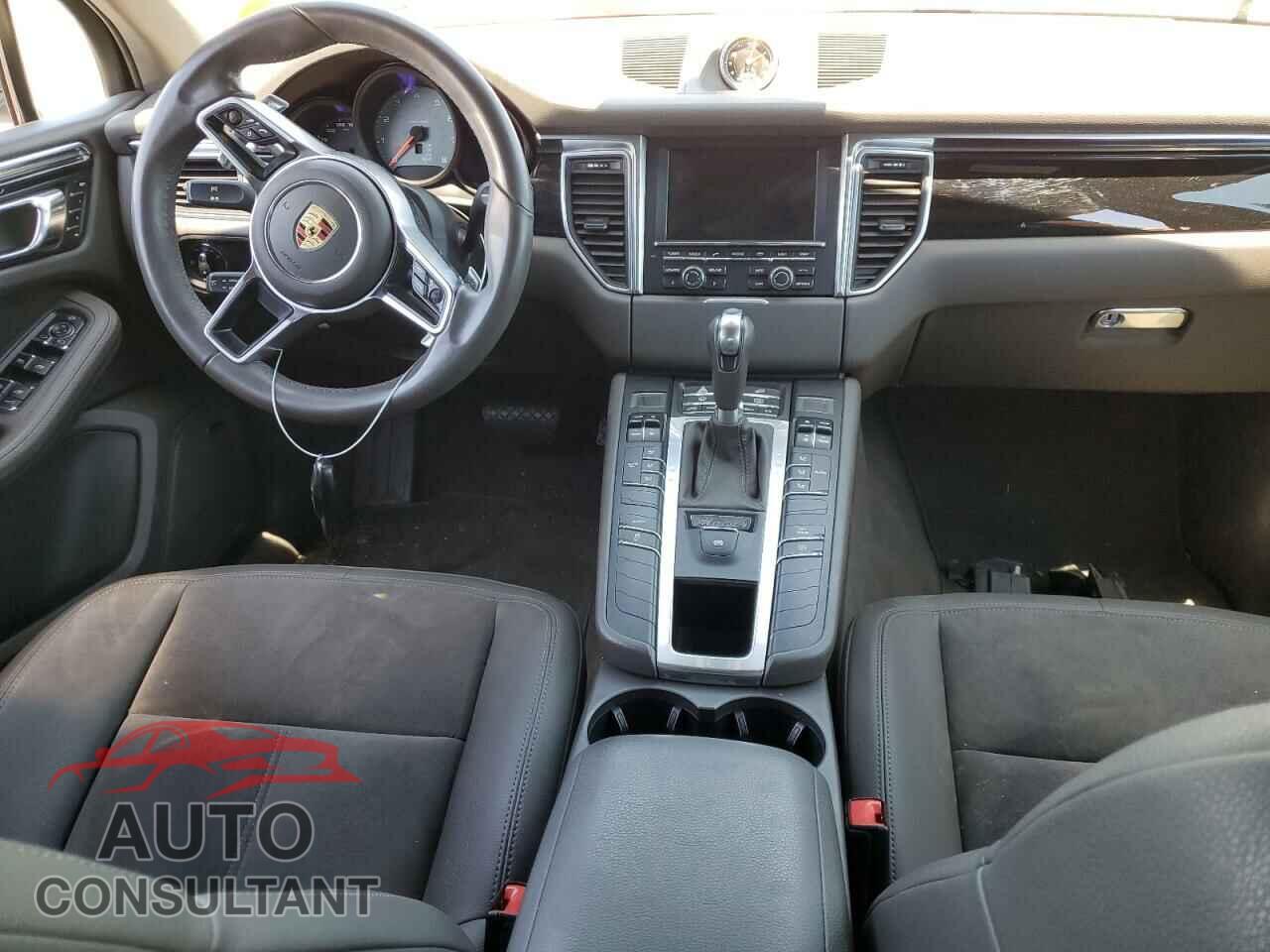 PORSCHE MACAN 2016 - WP1AB2A57GLB45564