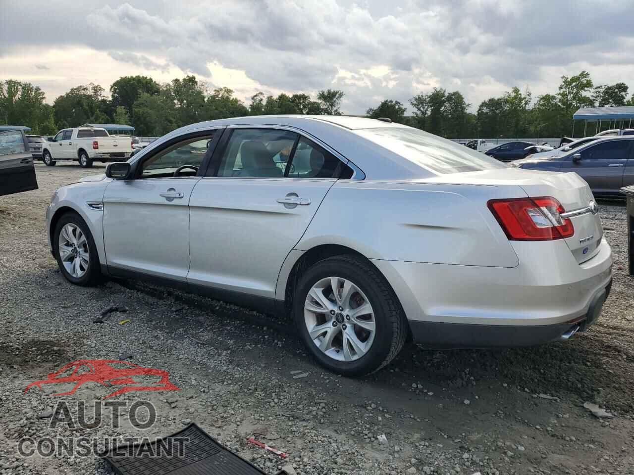 FORD TAURUS 2011 - 1FAHP2EW2BG183974