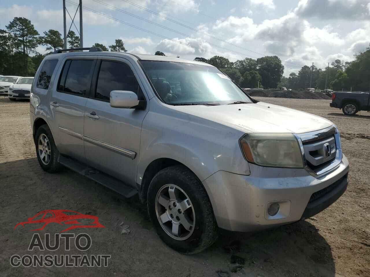 HONDA PILOT 2011 - 5FNYF3H96BB011840