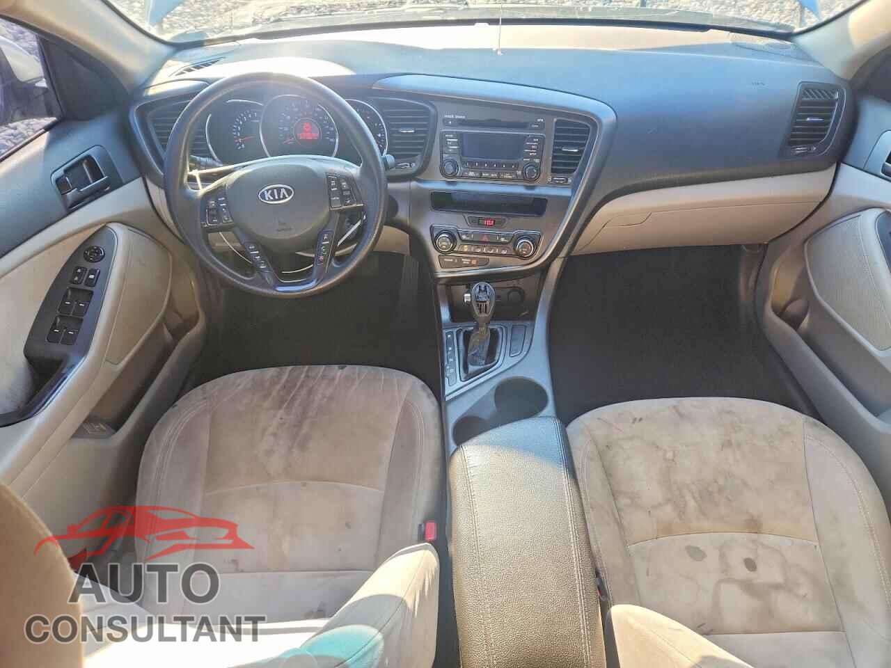 KIA OPTIMA 2012 - KNAGM4A73C5281558