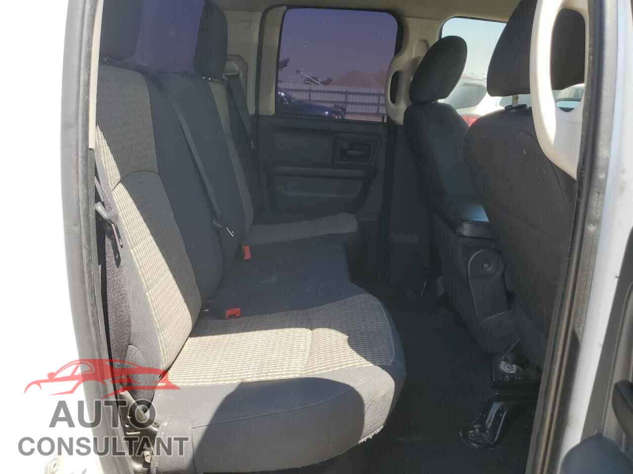 DODGE RAM 1500 2012 - 1C6RD7FT0CS168940