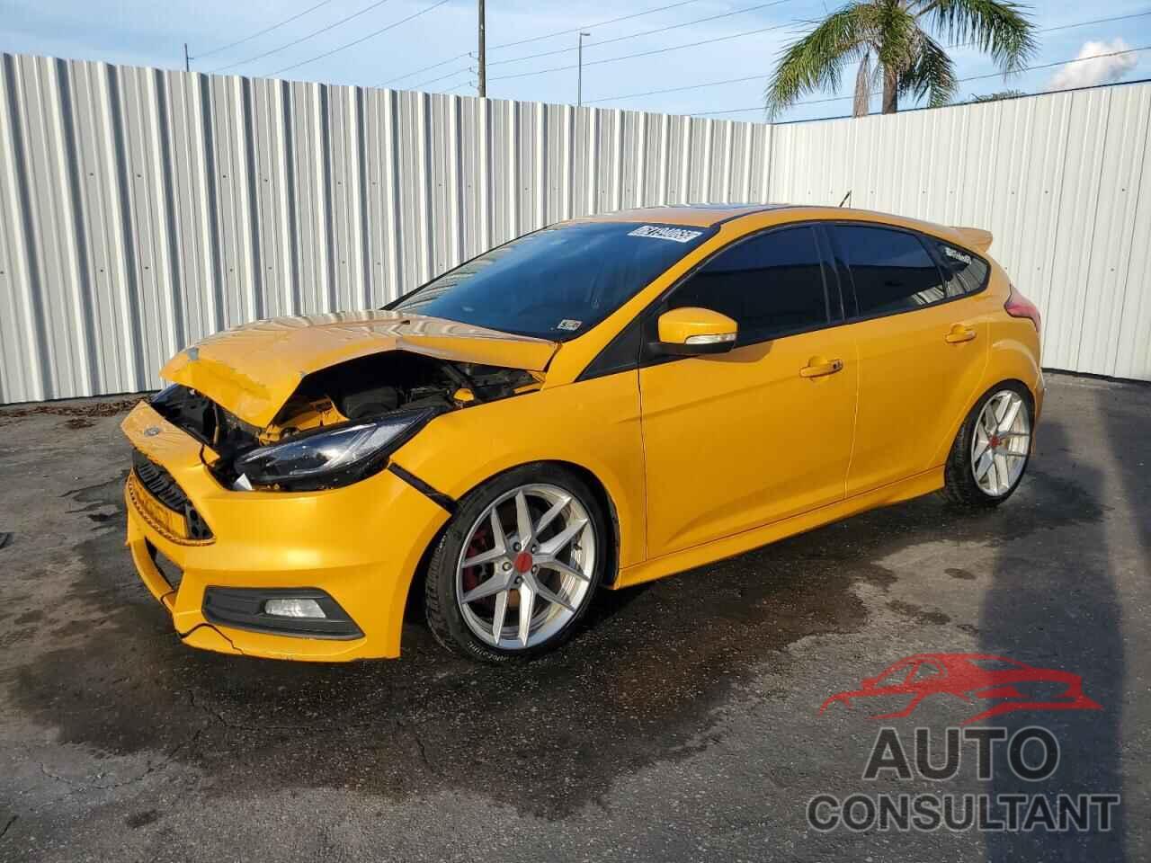 FORD FOCUS 2015 - 1FADP3L95FL362766