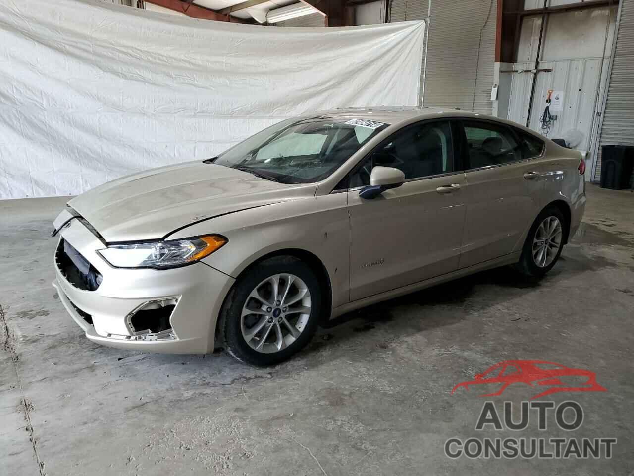 FORD FUSION 2019 - 3FA6P0LU0KR212815