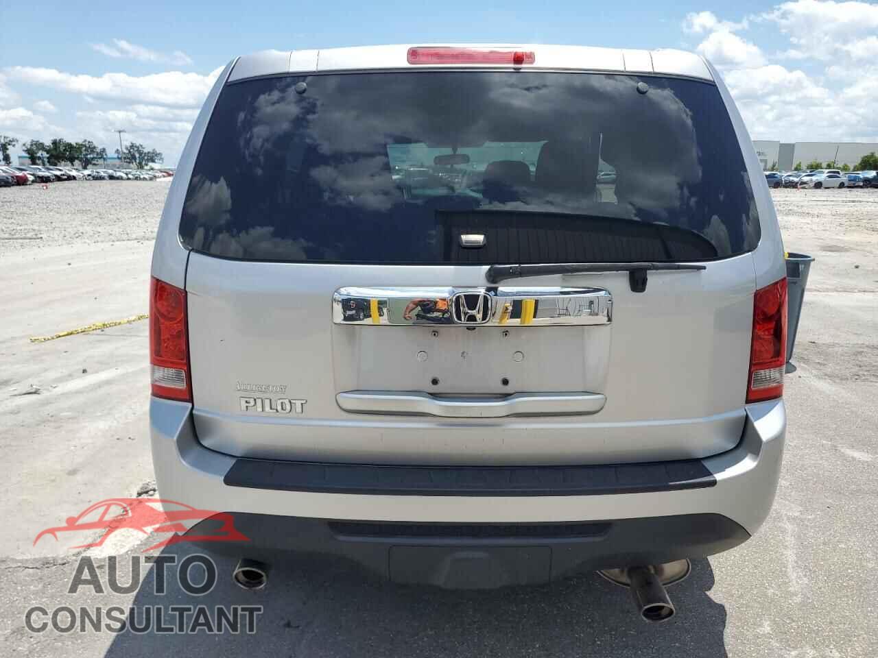 HONDA PILOT 2014 - 5FNYF3H43EB020634