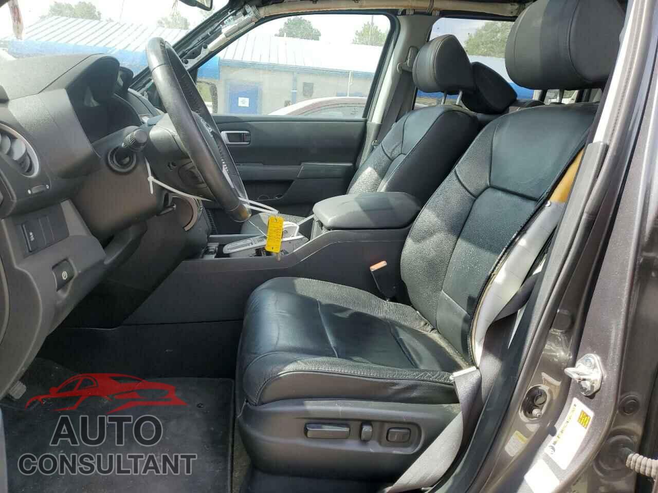 HONDA PILOT 2013 - 5FNYF4H54DB071251
