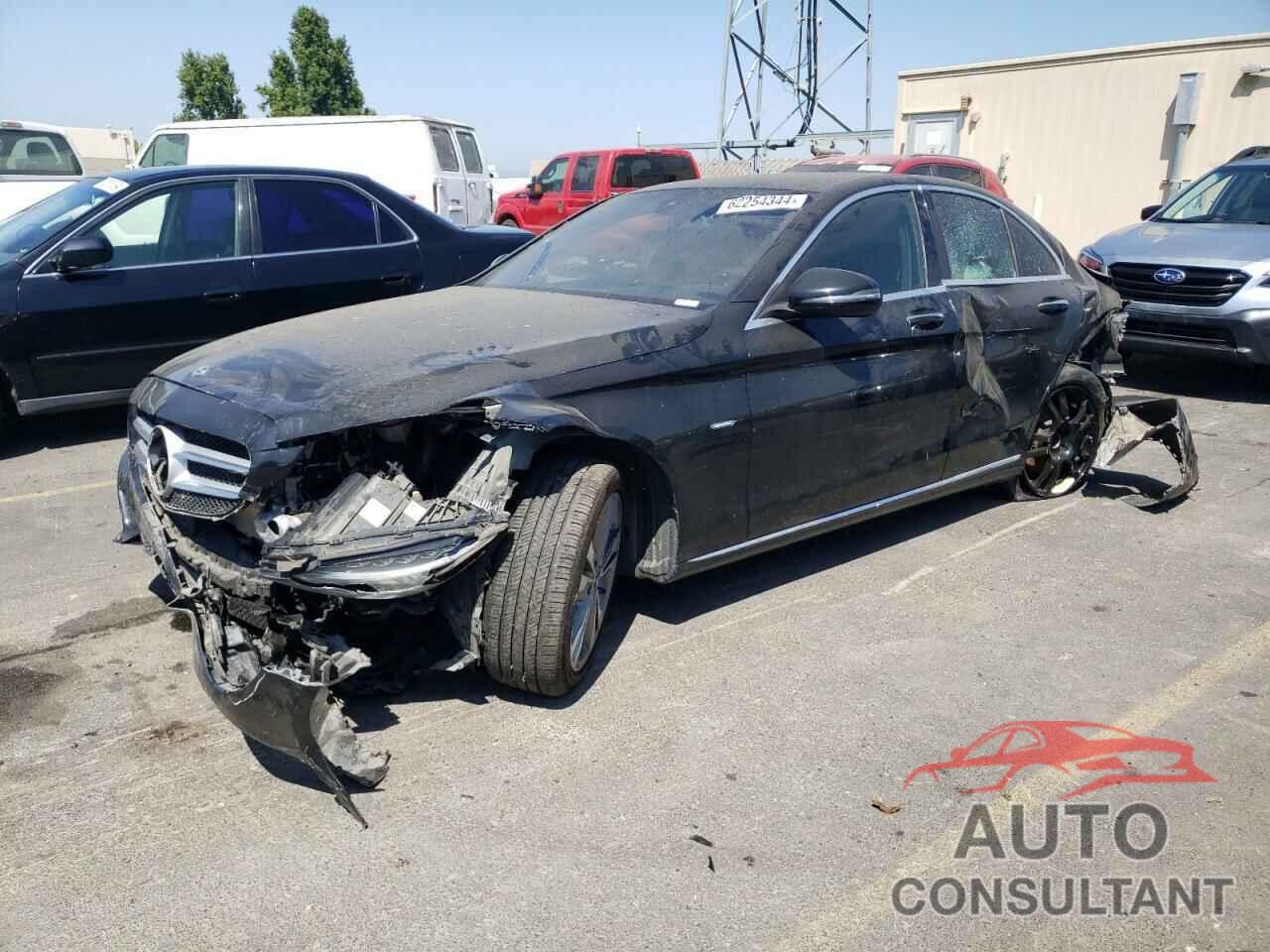 MERCEDES-BENZ C-CLASS 2018 - 55SWF4HB9JU236699