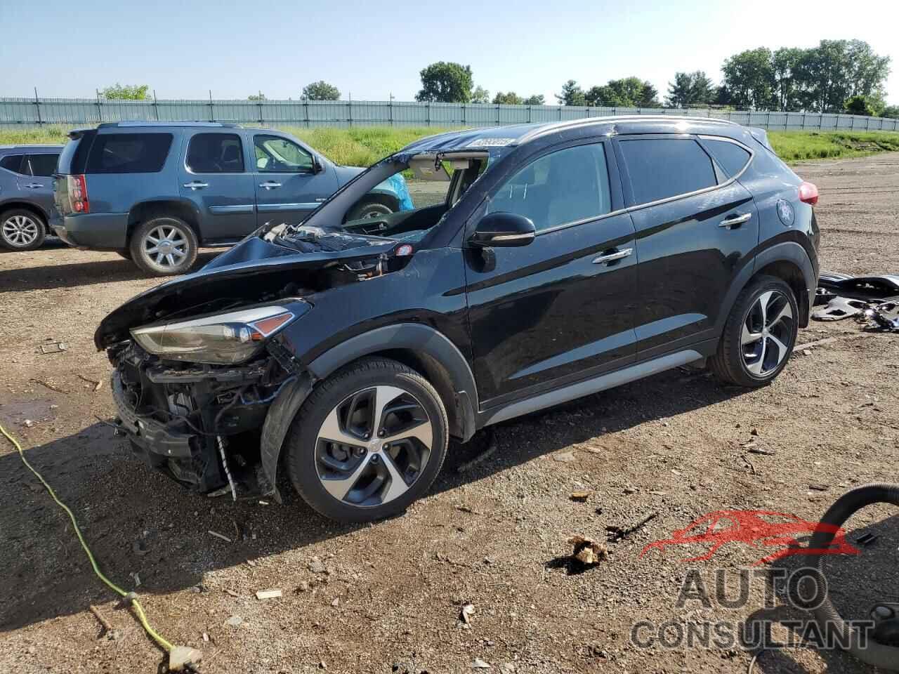 HYUNDAI TUCSON 2017 - KM8J3CA23HU400373