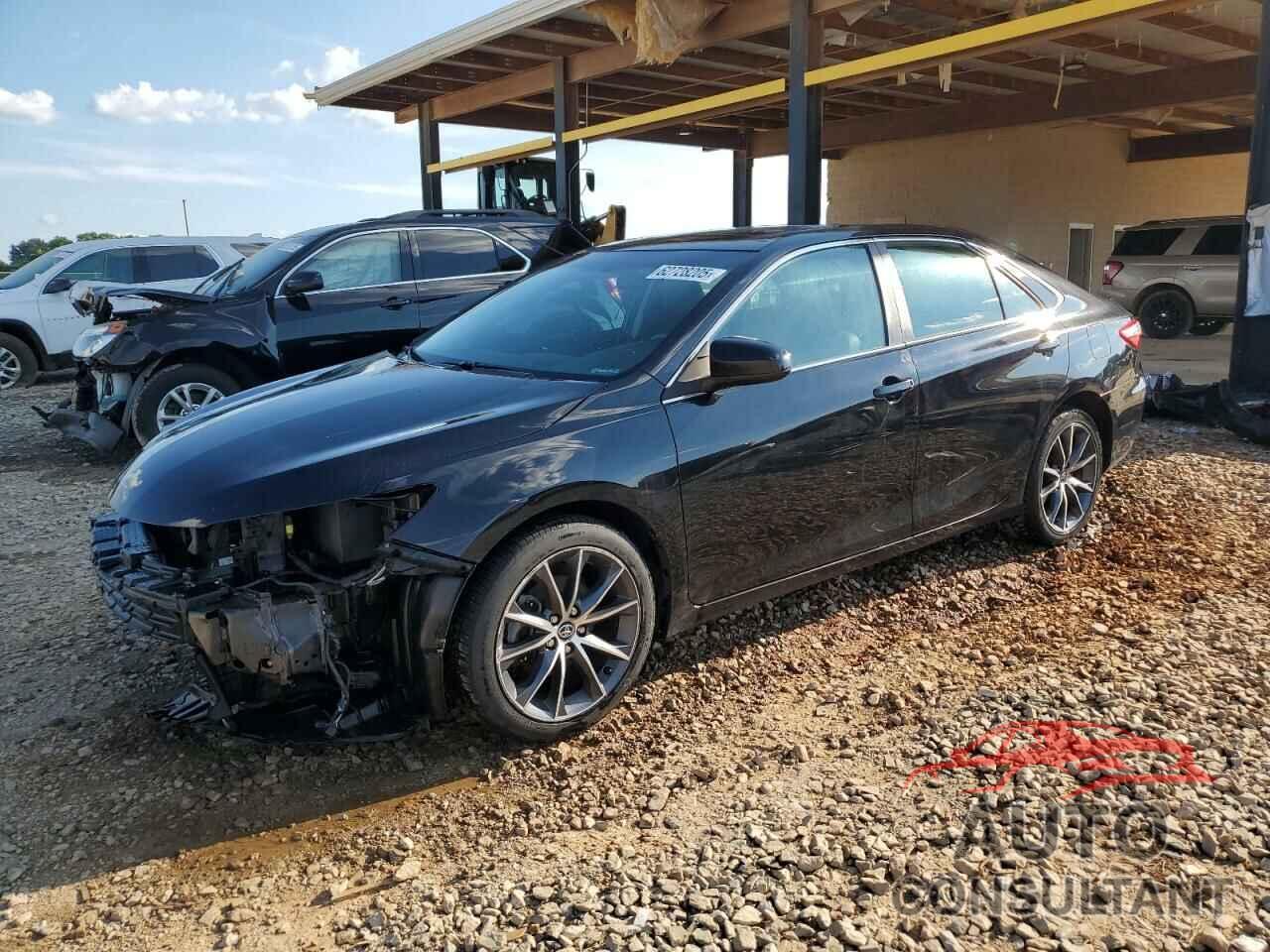 TOYOTA CAMRY 2015 - 4T1BF1FK0FU002558