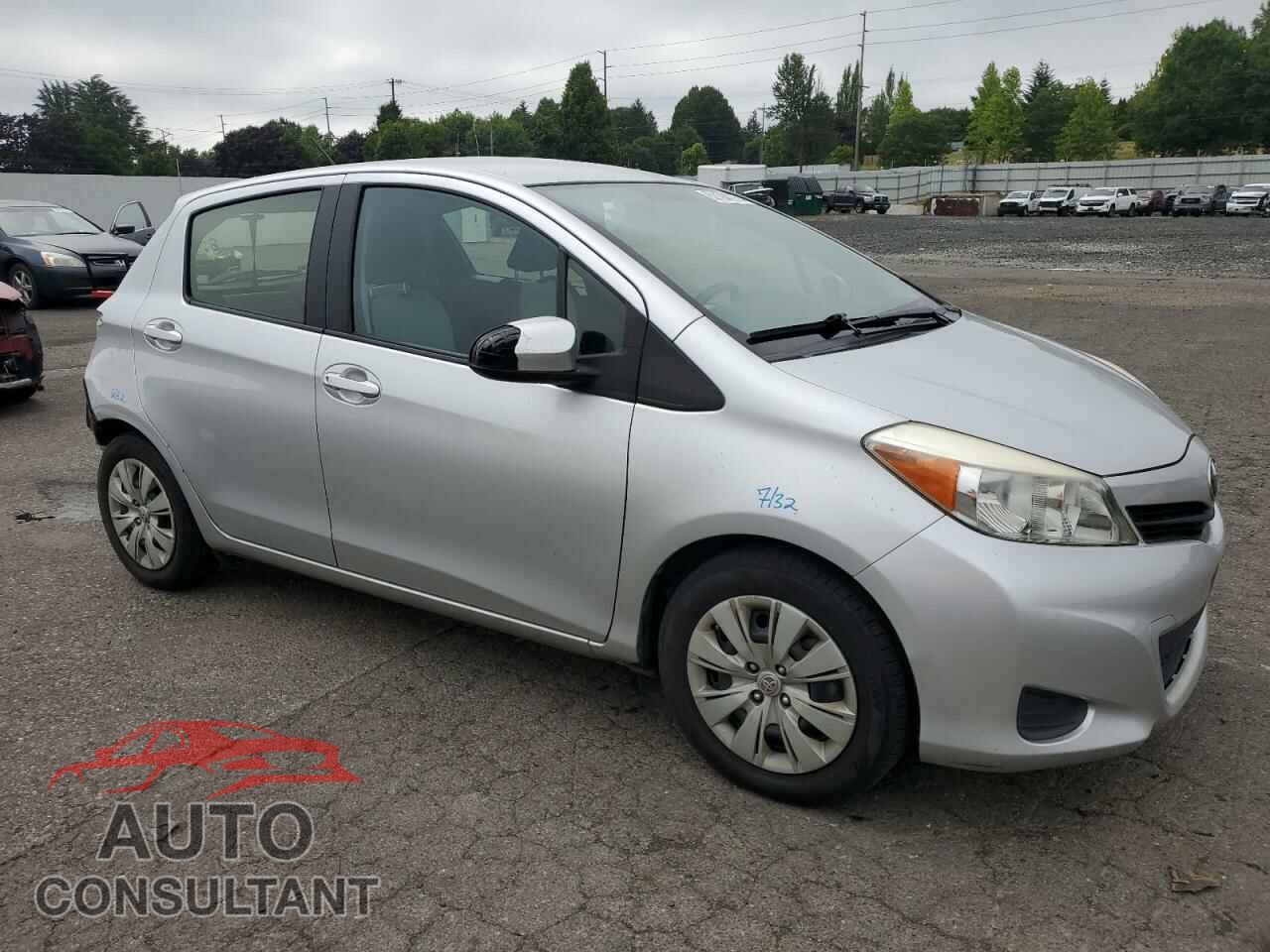 TOYOTA YARIS 2012 - JTDKTUD36CD525945