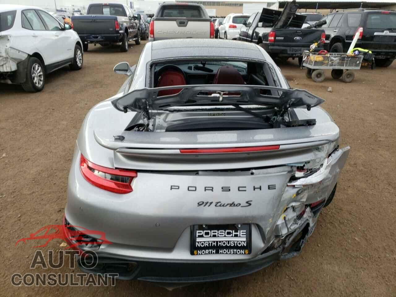 PORSCHE 911 2017 - WP0AD2A94HS166359