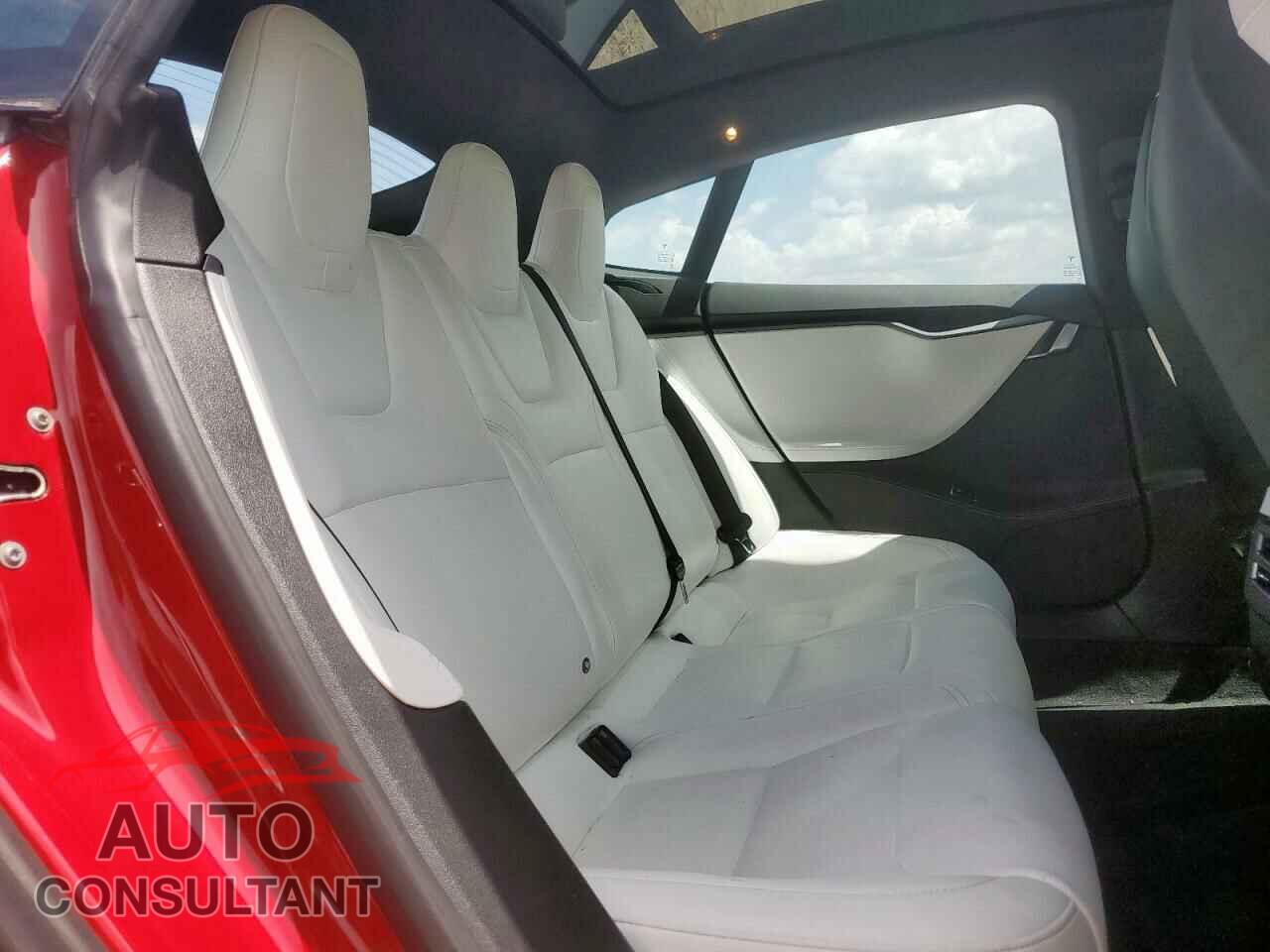 TESLA MODEL S 2018 - 5YJSA1E2XJF285587