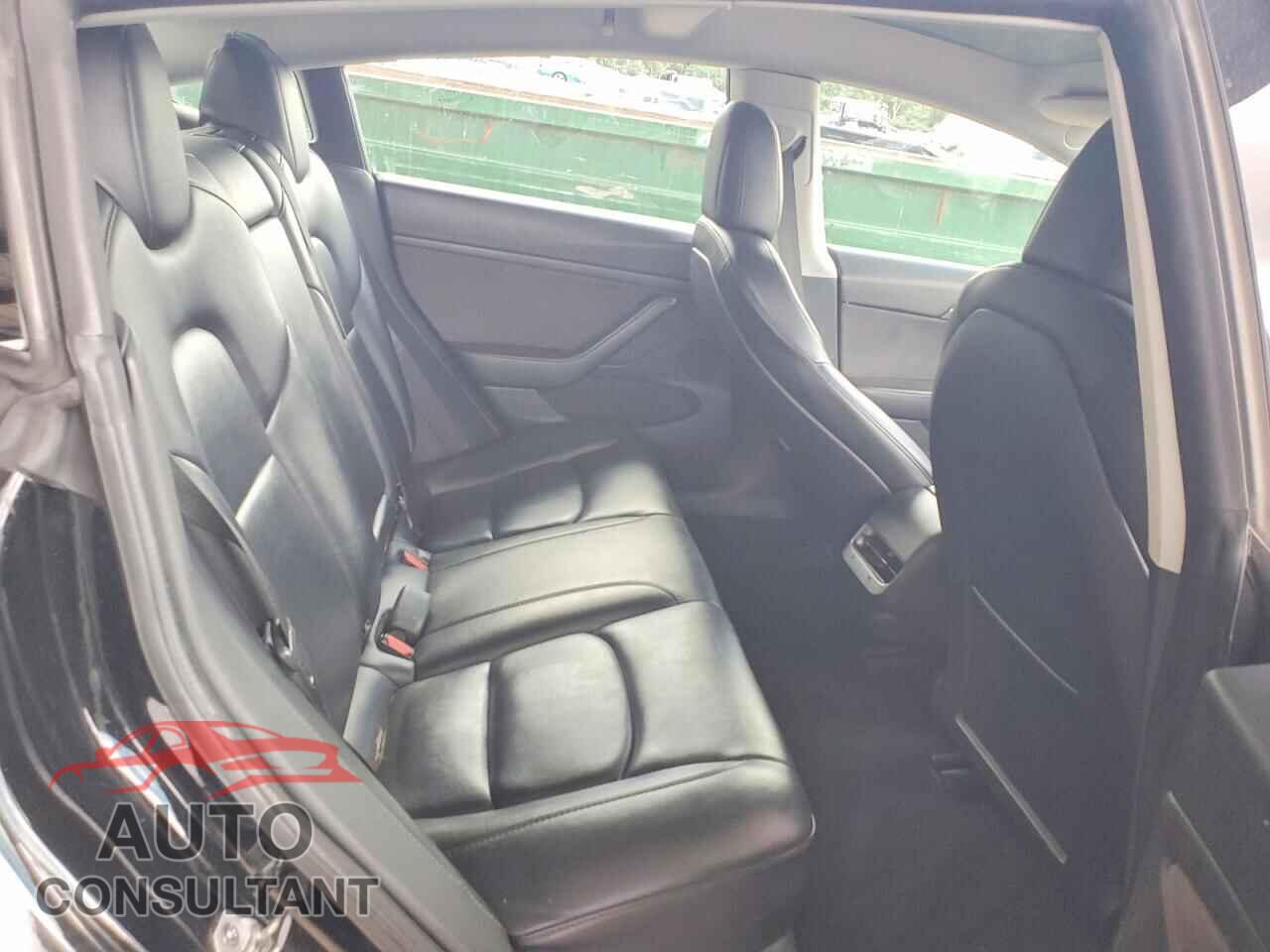 TESLA MODEL 3 2022 - 5YJ3E1EA5NF189890