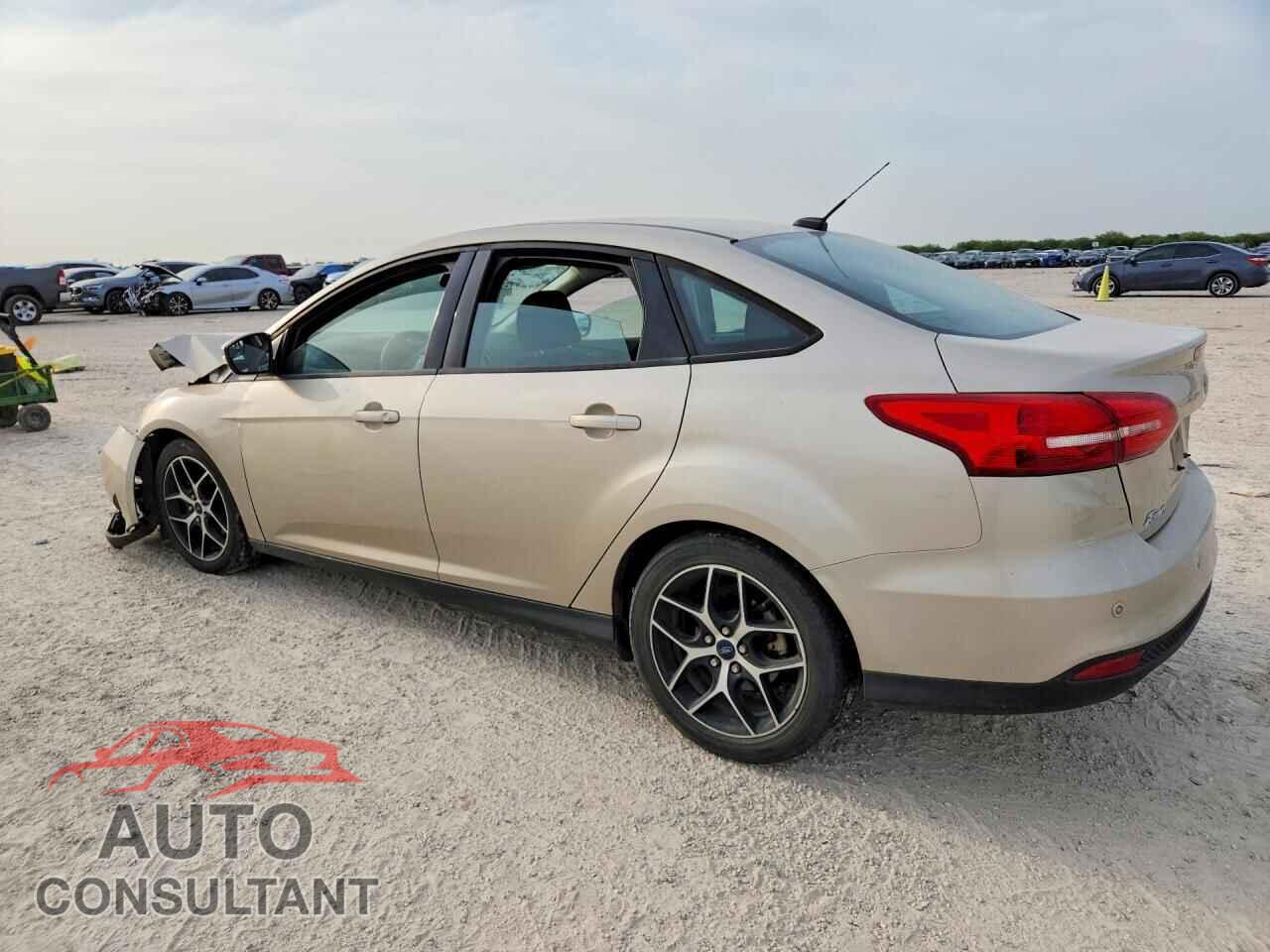 FORD FOCUS 2017 - 1FADP3H27HL313664