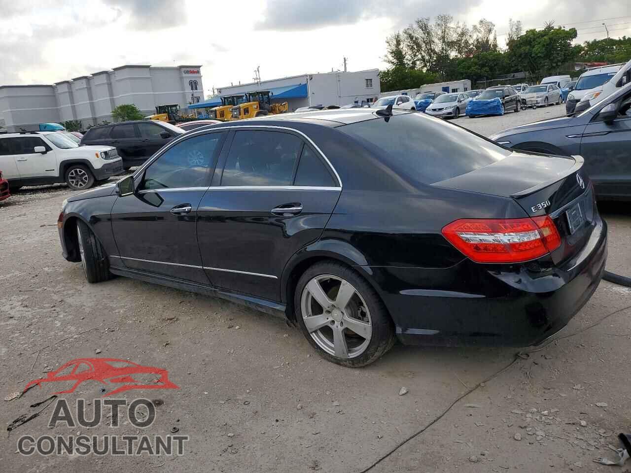 MERCEDES-BENZ E-CLASS 2011 - WDDHF5GB6BA290978